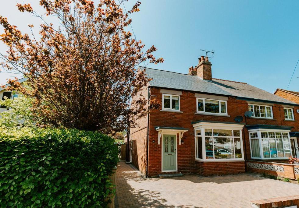 North Beach House - 3 Bedroom Fully Equipped Spacious House Perfect For Family Getaways In Bridlington Esterno foto